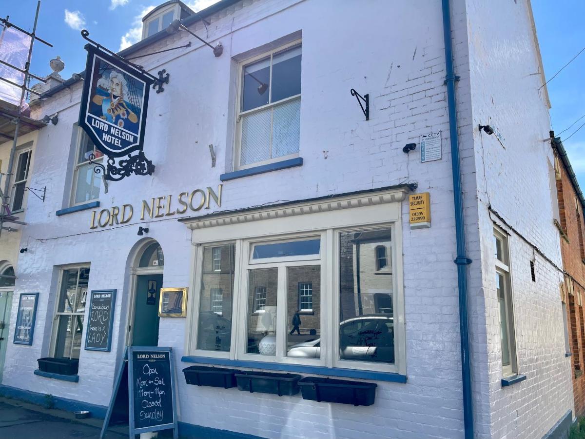 Lord Nelson Hotel Bridport Esterno foto